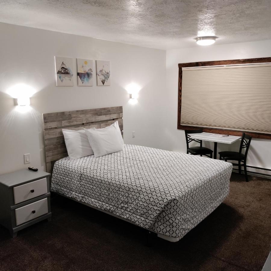 High Desert Inn Salina Exteriér fotografie